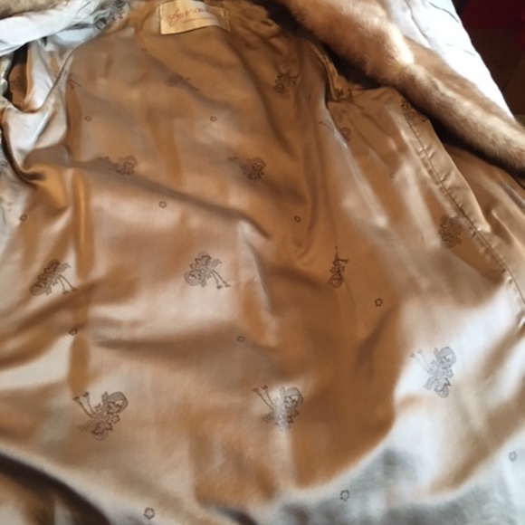 Mink fur coat with matching hat - Picture 5 of 10